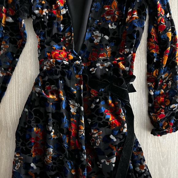 Anthropologie Hutch Women’s Deirdre Velvet Wrap Dress - Size XS - Picture 4 of 10